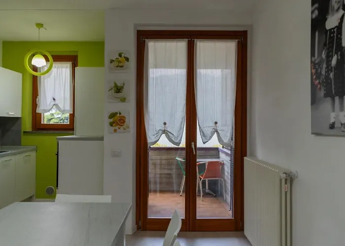 Polti View And Pool Apartman